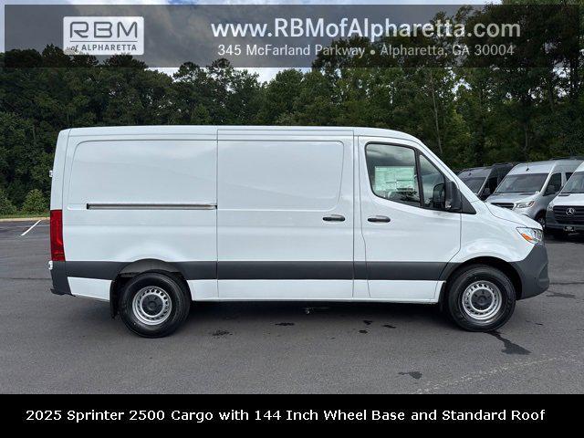 new 2025 Mercedes-Benz Sprinter 2500 car