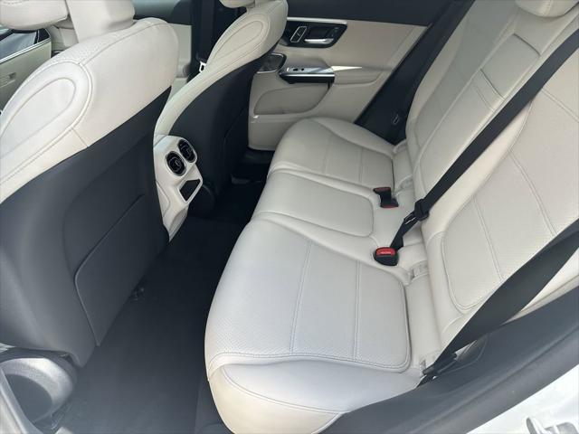 new 2025 Mercedes-Benz GLC 300 car, priced at $59,465