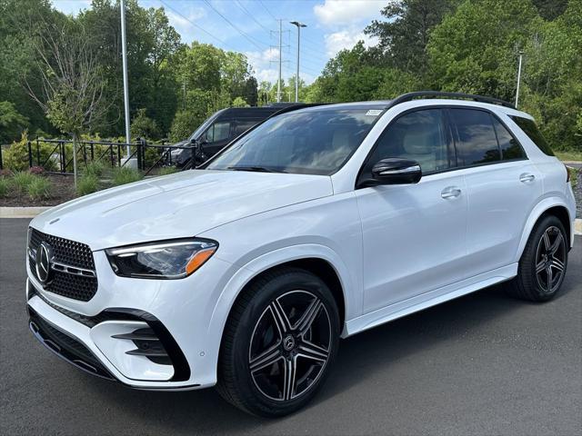 new 2025 Mercedes-Benz GLE 450 car, priced at $85,630