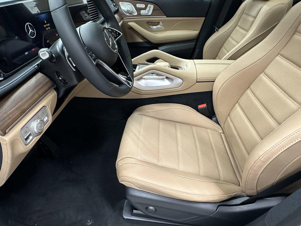 new 2026 Mercedes-Benz GLE 450 car, priced at $85,705