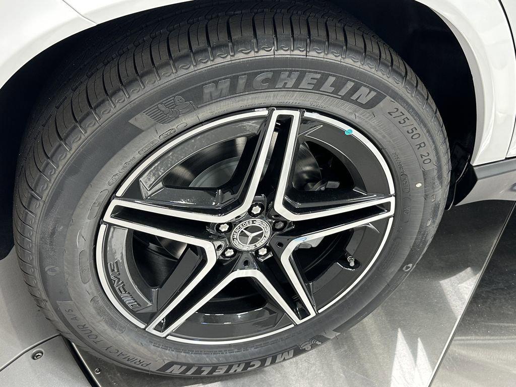 new 2026 Mercedes-Benz GLE 450 car, priced at $85,705