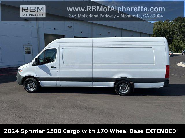 new 2024 Mercedes-Benz Sprinter 2500 car