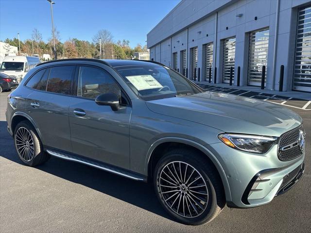 new 2025 Mercedes-Benz GLC 300 car, priced at $63,915