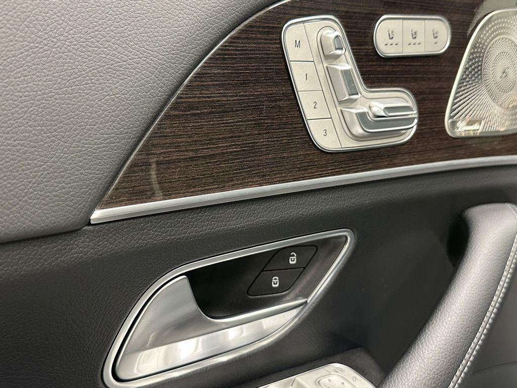 used 2025 Mercedes-Benz GLS 450 car, priced at $82,999