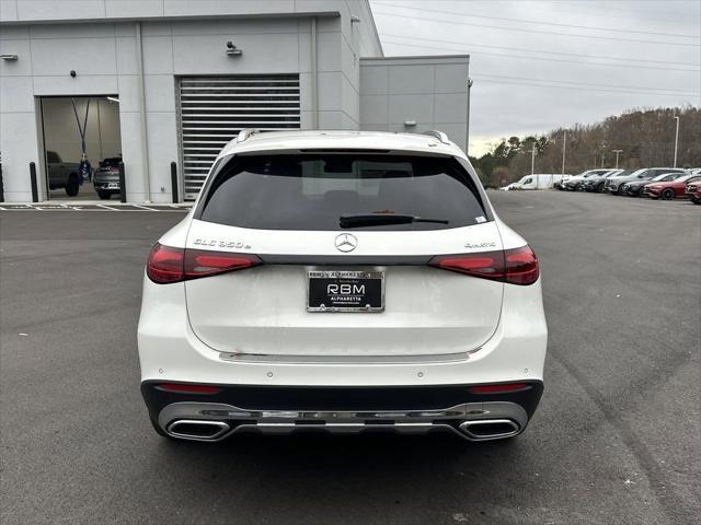 new 2025 Mercedes-Benz GLC 350e car, priced at $65,220