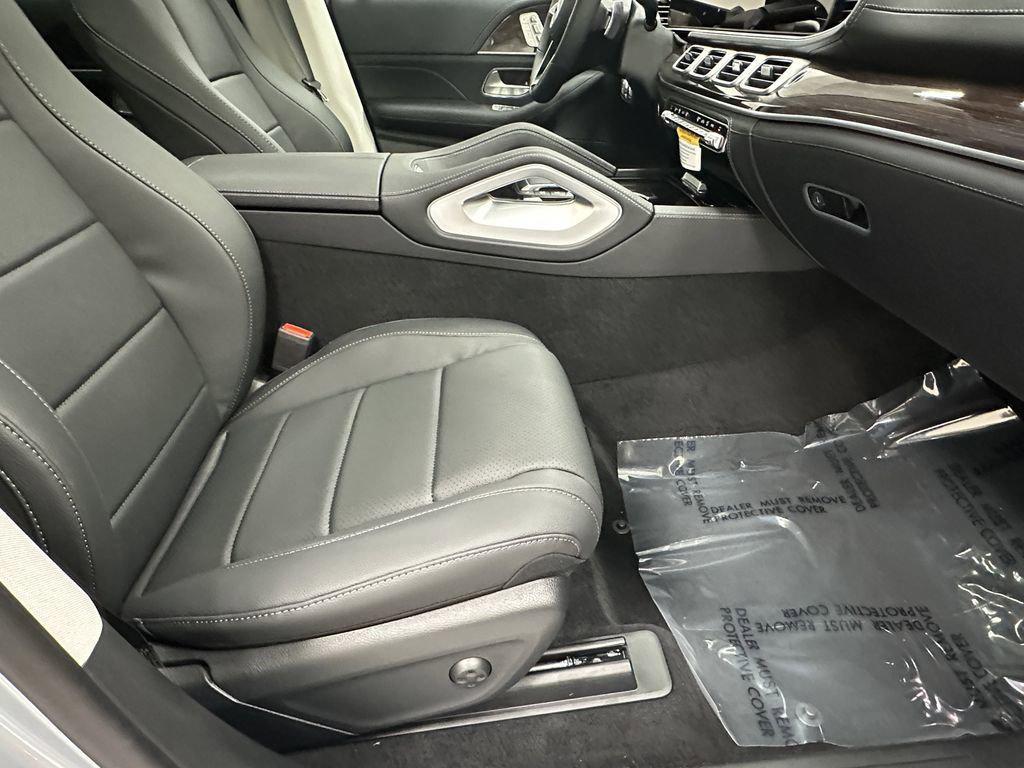 new 2026 Mercedes-Benz GLE 450 car, priced at $81,355