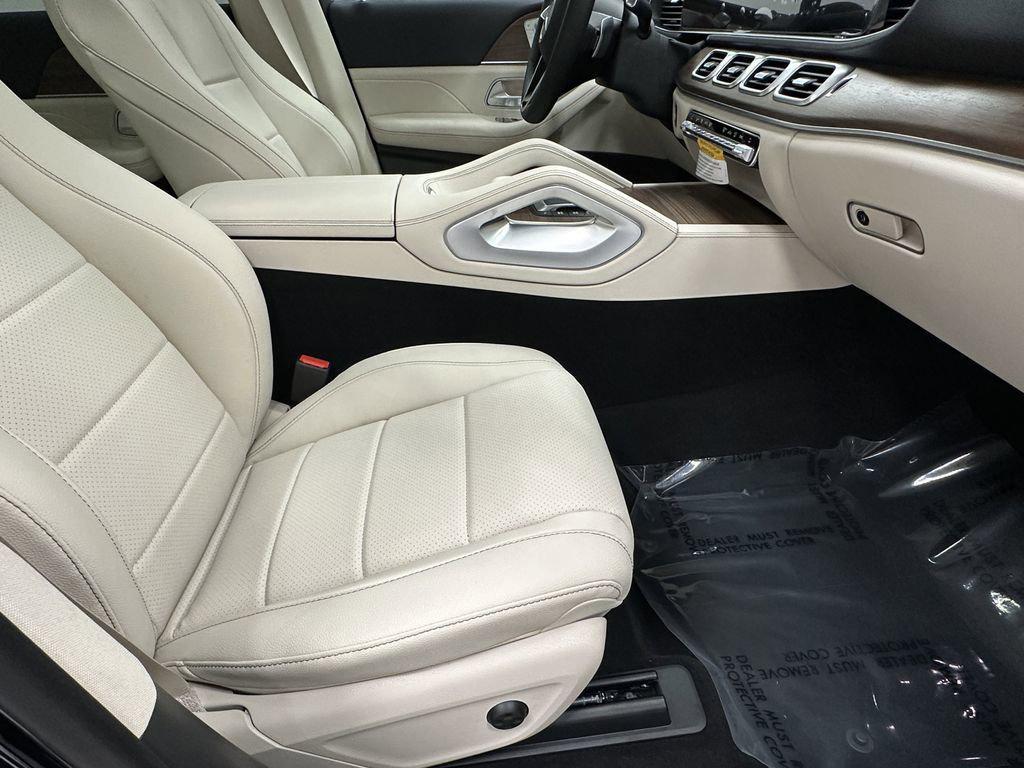 new 2026 Mercedes-Benz GLE 450 car, priced at $81,485