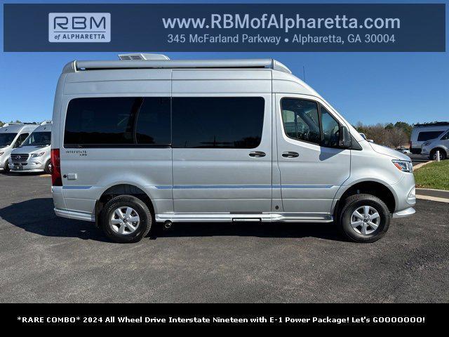 new 2023 Mercedes-Benz Sprinter 2500 car