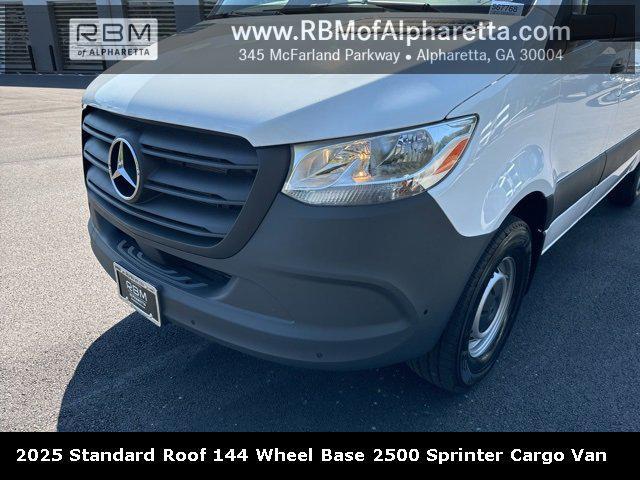 new 2025 Mercedes-Benz Sprinter 2500 car