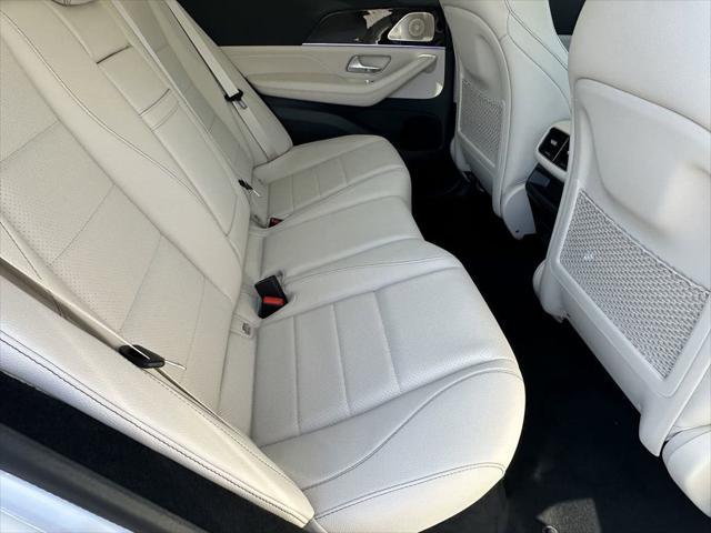 new 2025 Mercedes-Benz GLE 450e car, priced at $81,700