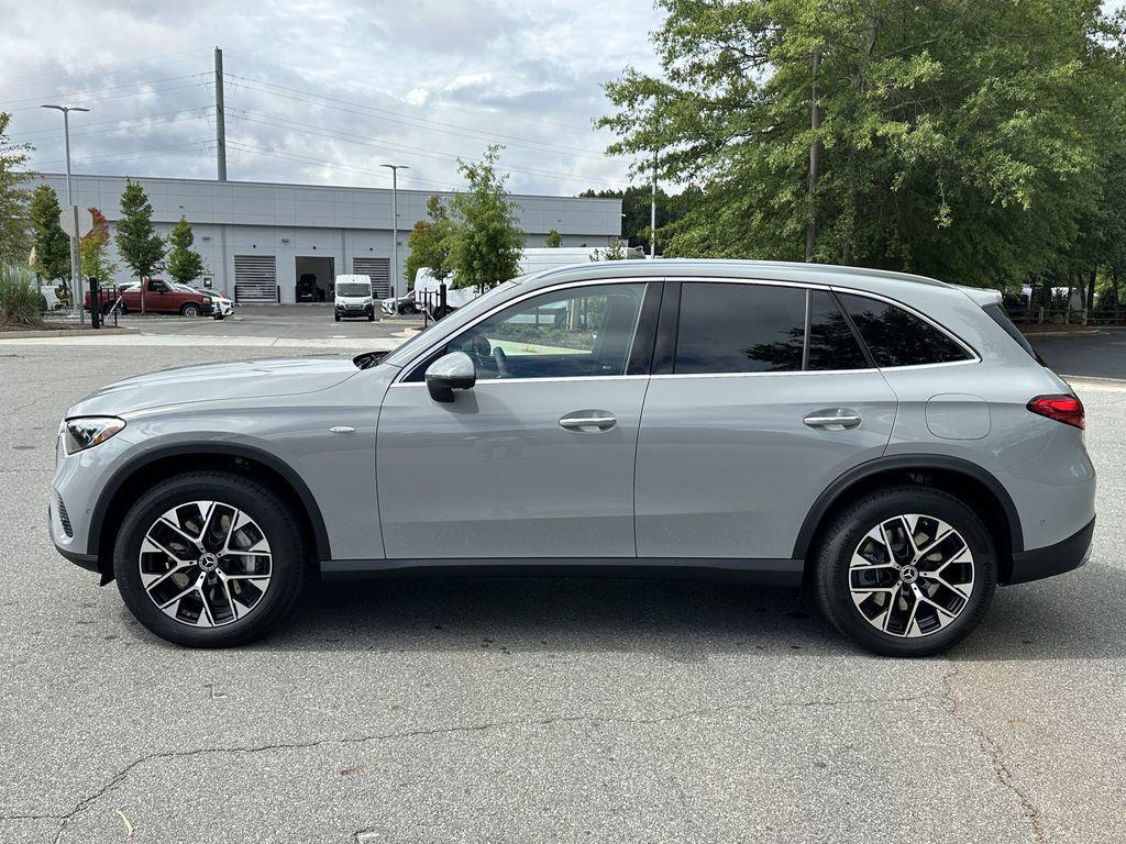 new 2025 Mercedes-Benz GLC 350e car, priced at $70,665
