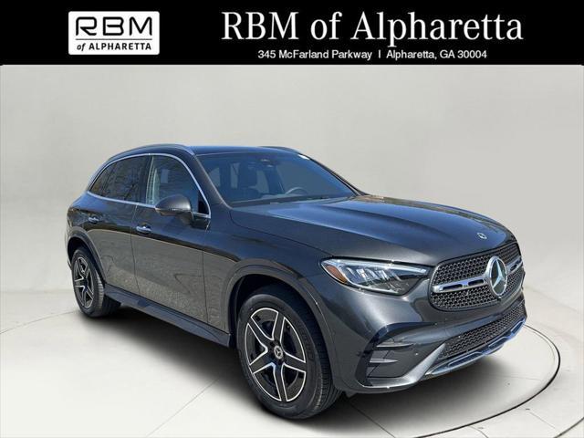 new 2025 Mercedes-Benz GLC 300 car, priced at $60,585