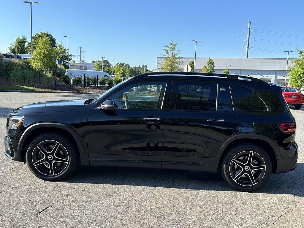 used 2024 Mercedes-Benz GLB 250 car, priced at $43,999