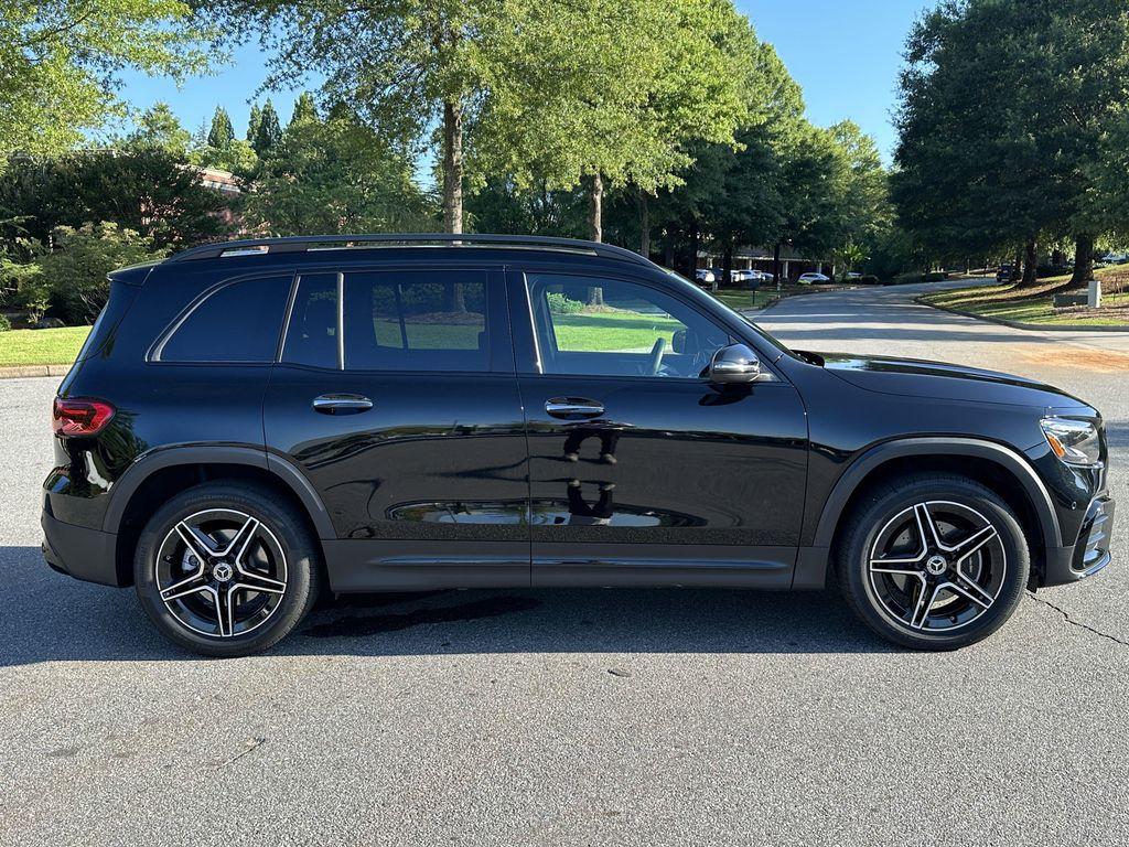 used 2024 Mercedes-Benz GLB 250 car, priced at $43,999
