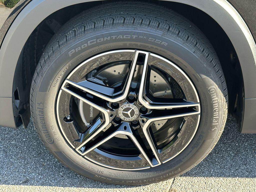 used 2024 Mercedes-Benz GLB 250 car, priced at $43,999