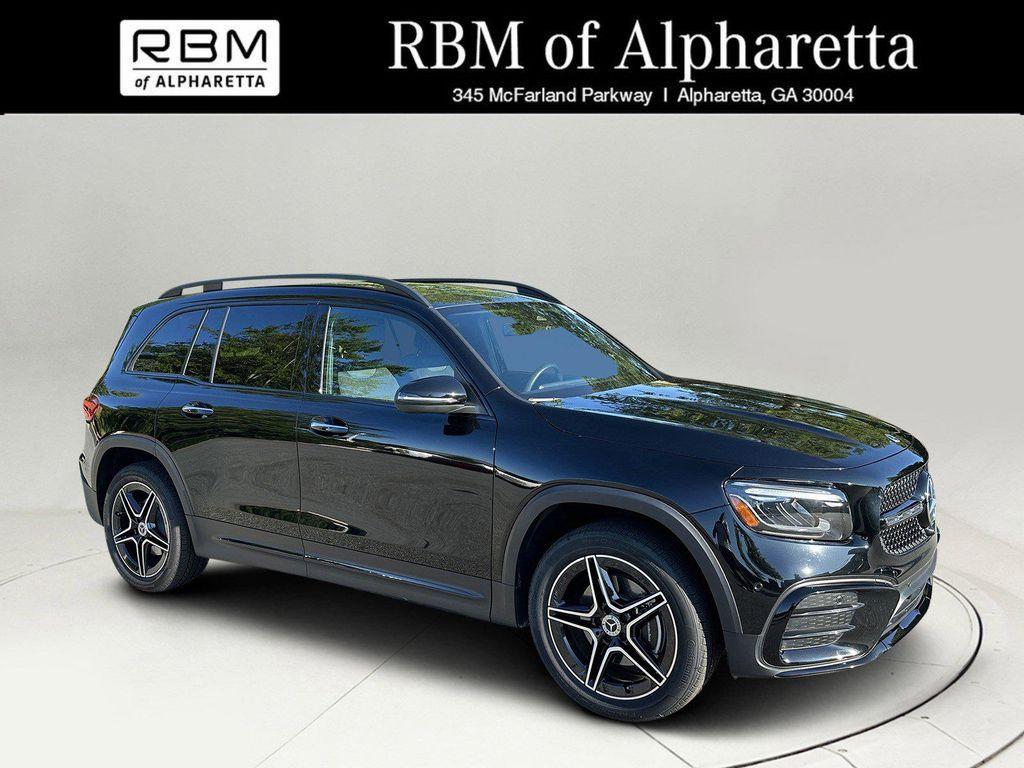 used 2024 Mercedes-Benz GLB 250 car, priced at $43,999