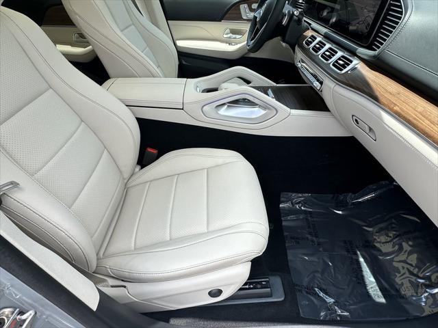 new 2025 Mercedes-Benz GLE 450e car, priced at $86,335