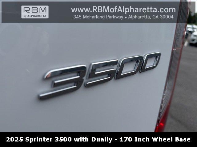 new 2025 Mercedes-Benz Sprinter 3500 car