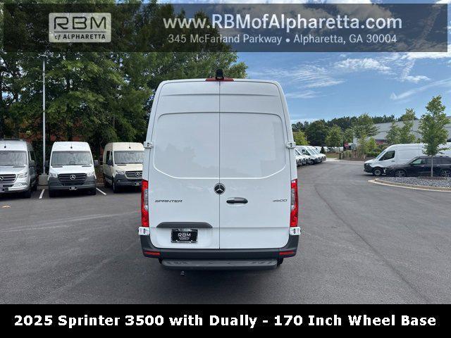 new 2025 Mercedes-Benz Sprinter 3500 car
