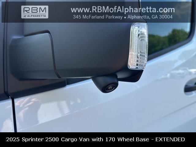 new 2025 Mercedes-Benz Sprinter 2500 car