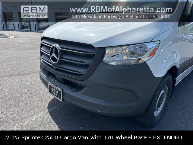 new 2025 Mercedes-Benz Sprinter 2500 car