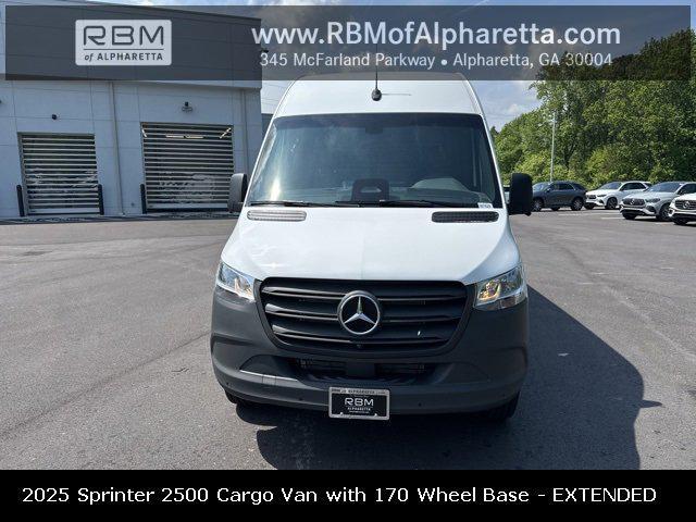 new 2025 Mercedes-Benz Sprinter 2500 car