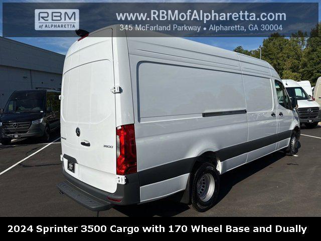 new 2024 Mercedes-Benz Sprinter 3500 car