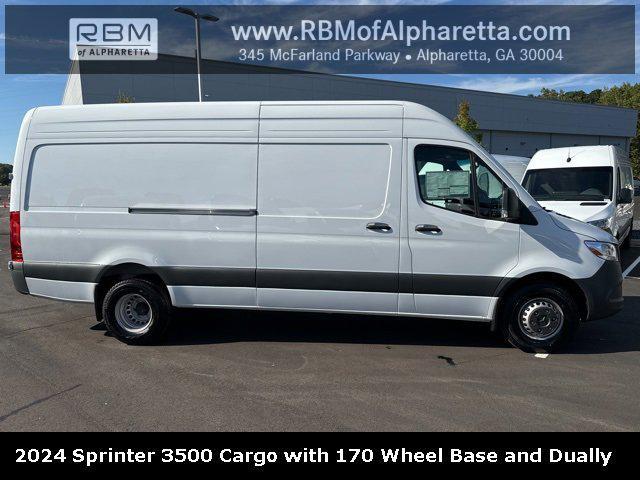 new 2024 Mercedes-Benz Sprinter 3500 car