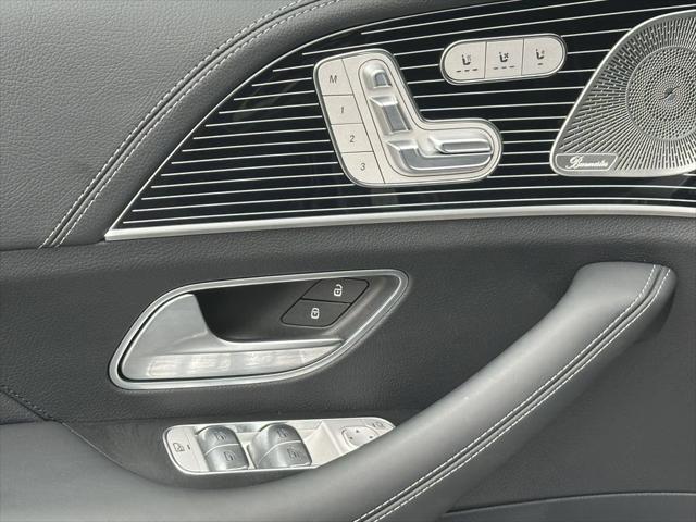 new 2025 Mercedes-Benz GLS 450 car, priced at $107,785