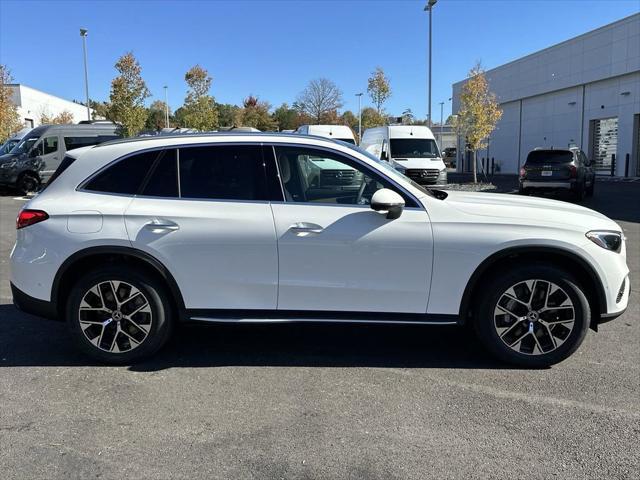 new 2025 Mercedes-Benz GLC 350e car, priced at $67,305