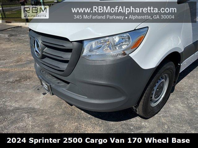 new 2024 Mercedes-Benz Sprinter 2500 car