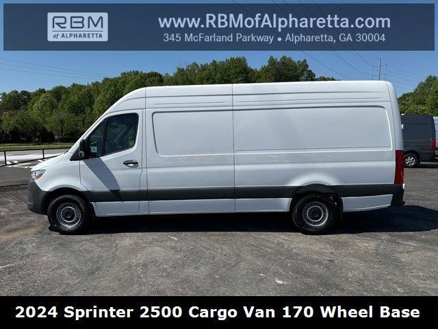 new 2024 Mercedes-Benz Sprinter 2500 car