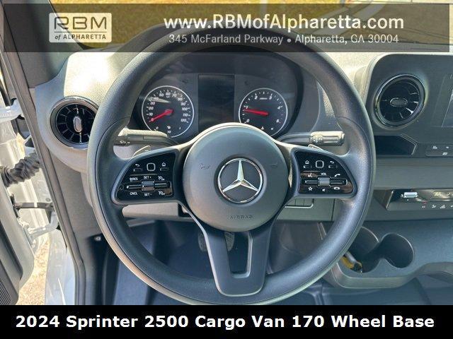 new 2024 Mercedes-Benz Sprinter 2500 car