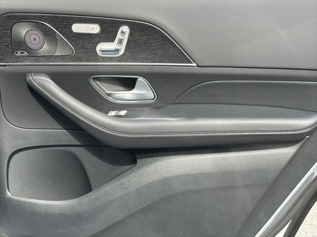 new 2025 Mercedes-Benz GLS 450 car, priced at $101,395