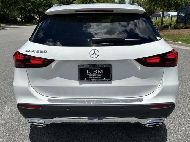 new 2025 Mercedes-Benz GLA 250 car, priced at $50,040