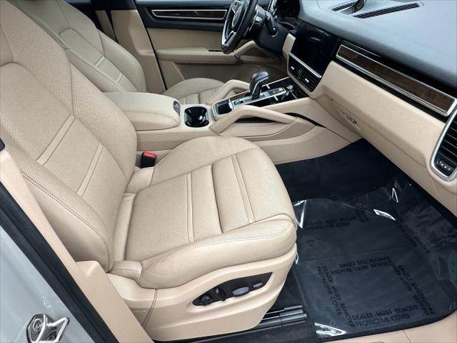 used 2022 Porsche Cayenne car