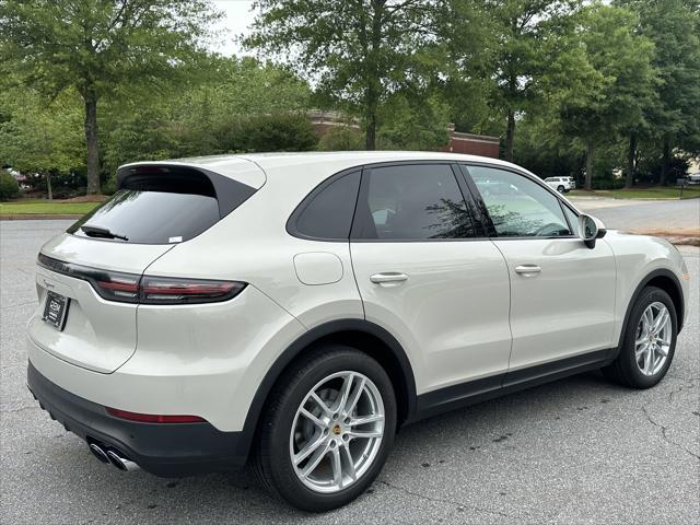 used 2022 Porsche Cayenne car