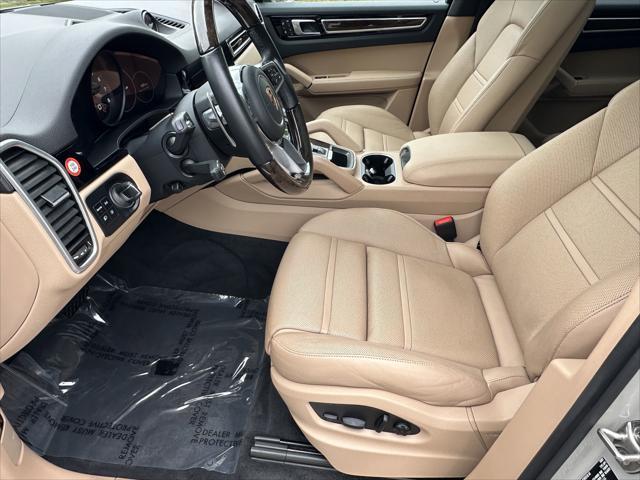 used 2022 Porsche Cayenne car