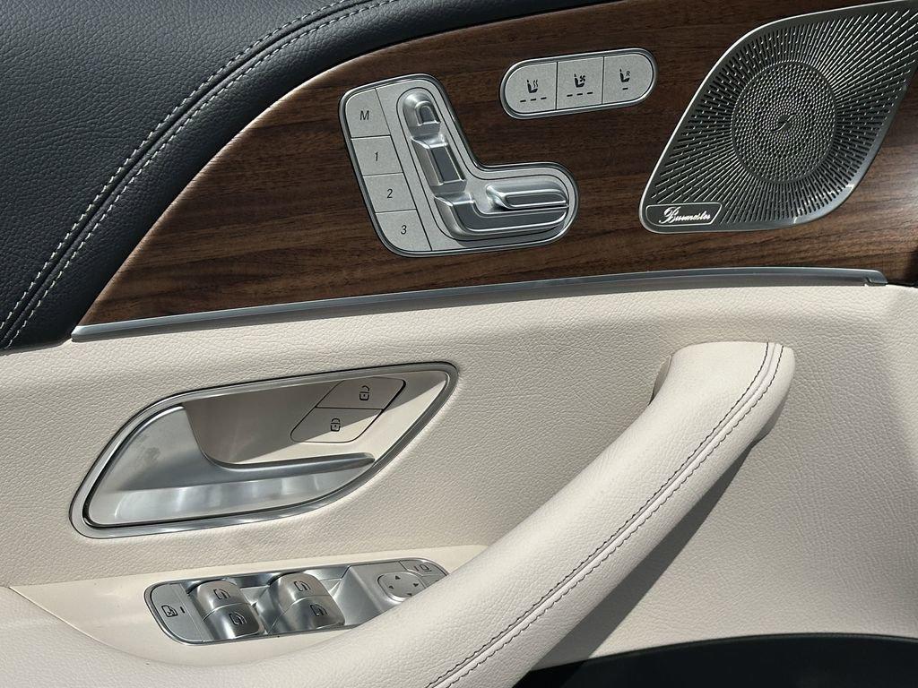 new 2025 Mercedes-Benz GLE 450 car, priced at $81,130