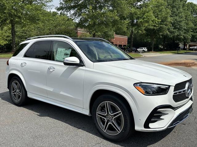 new 2025 Mercedes-Benz GLE 450 car, priced at $81,130