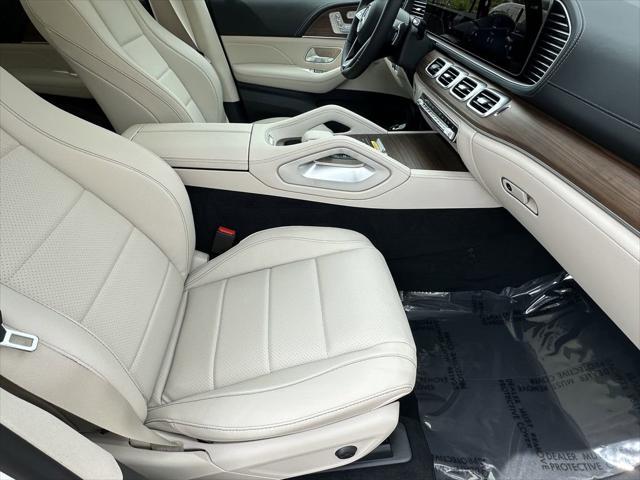 new 2025 Mercedes-Benz GLE 450 car, priced at $81,130