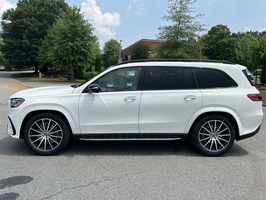 new 2025 Mercedes-Benz GLS 580 car, priced at $121,505