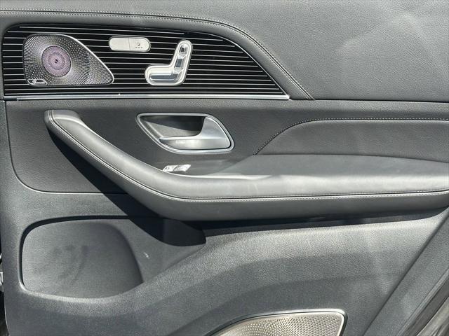 new 2025 Mercedes-Benz GLS 450 car, priced at $107,785