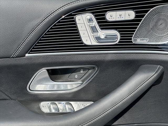 new 2025 Mercedes-Benz GLS 450 car, priced at $107,785