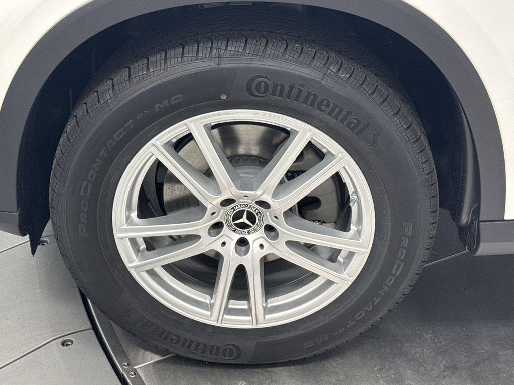 new 2026 Mercedes-Benz GLC 300 car, priced at $54,785