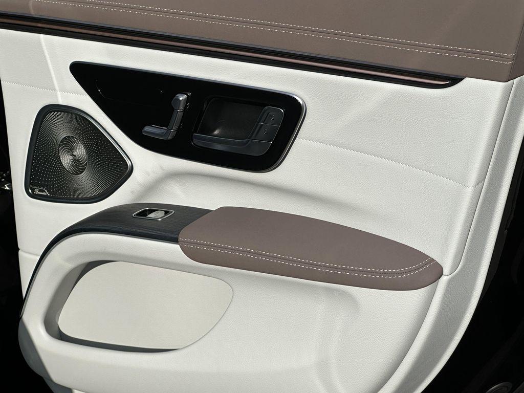 used 2024 Mercedes-Benz EQS 450 car, priced at $75,927