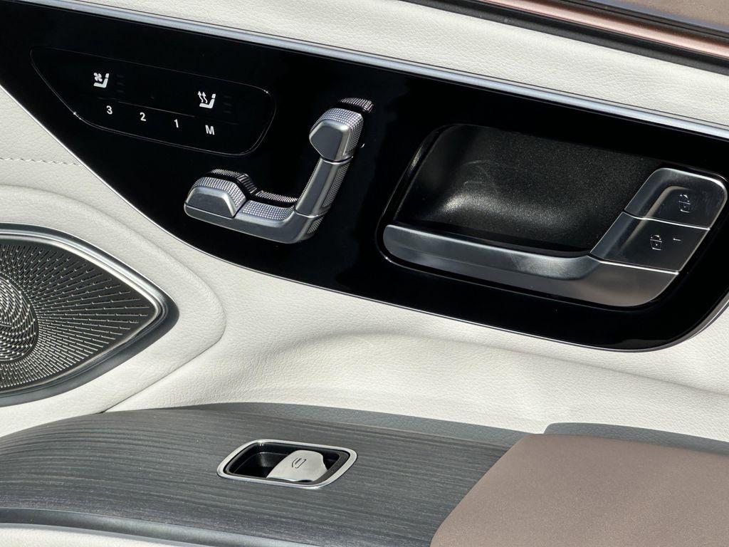 used 2024 Mercedes-Benz EQS 450 car, priced at $75,927