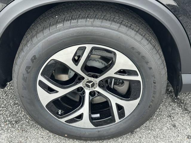 new 2025 Mercedes-Benz GLC 350e car, priced at $67,125