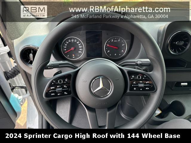 new 2024 Mercedes-Benz Sprinter 2500 car