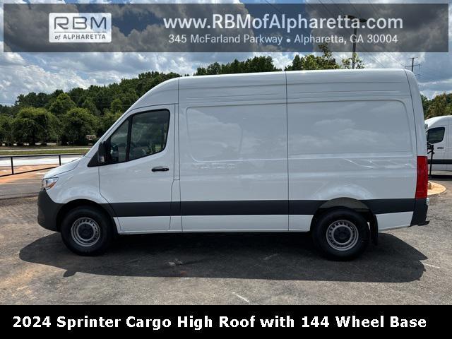 new 2024 Mercedes-Benz Sprinter 2500 car